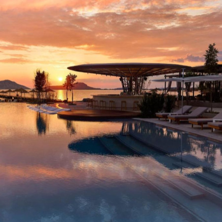W Costa Navarino*****