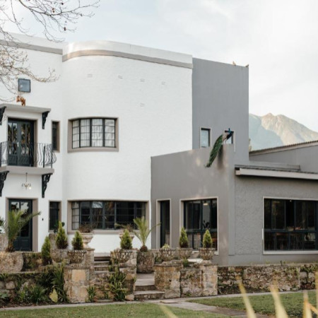 Hawthorn Boutique Hotel****